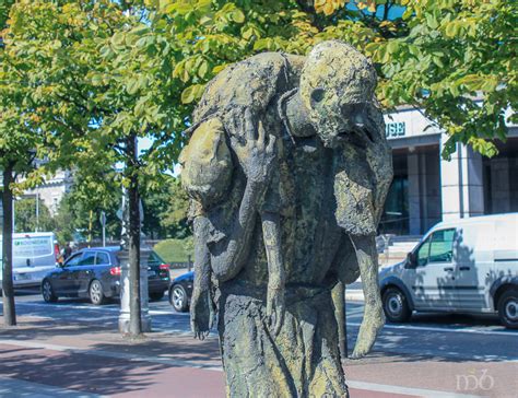 Famine Memorial in Dublin - Walking in Two Worlds - Travel to Thin ...