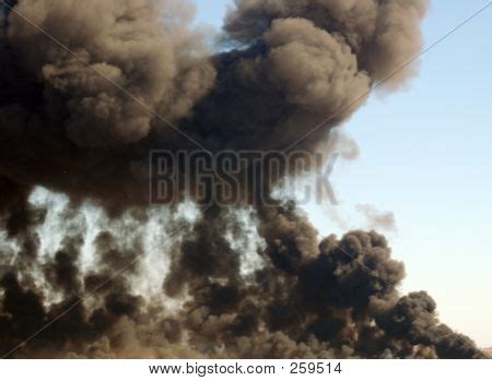 Smoke Plume Image & Photo (Free Trial) | Bigstock