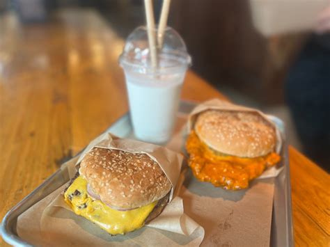 Try a Truly New York Burger as Farm-to-Table Creamline Opens in Hell's
