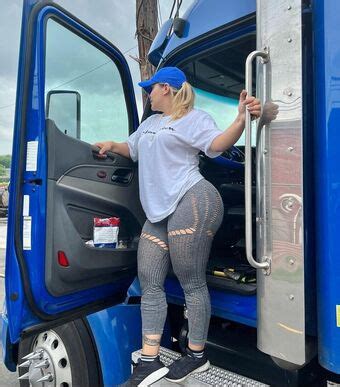 Adrianny Adxfeels Nude Leaks OnlyFans Leaked Models The Fappening Leaked Photos