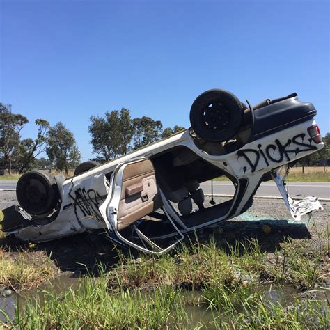 Melbourne to carrum downs commuters face a total train shutdown 6