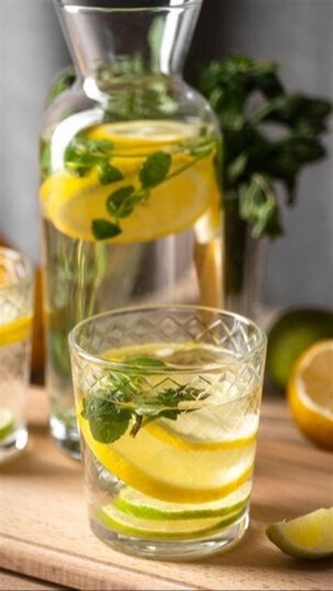 Resep Infused Water Pilihan Sehat Yang Mudah Dan Menyegarkan