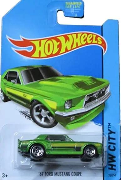 Hot Wheels City 67 Ford Mustang Coupe Universo Hot Wheels