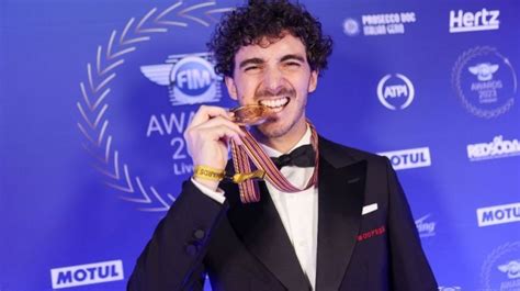 Dua Kali Juara Dunia MotoGP Francesco Bagnaia Terima Penghargaan FIM