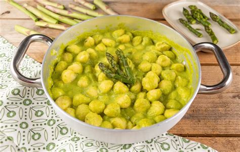 Ricetta Gnocchi Alla Crema Di Asparagi Il Club Delle Ricette