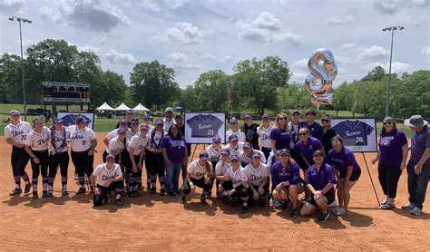 Jason Donnelly On Twitter Thank You FurmanSoftball Seniors Becca