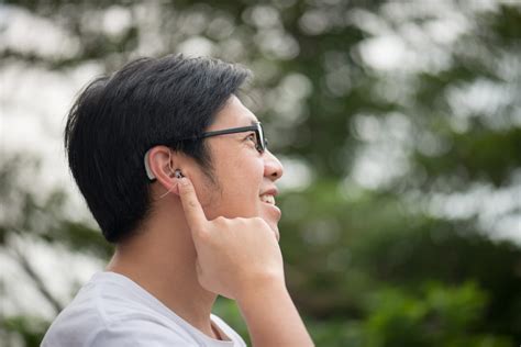 A Guide To The Best Paging Systems For People With Hearing Loss Call