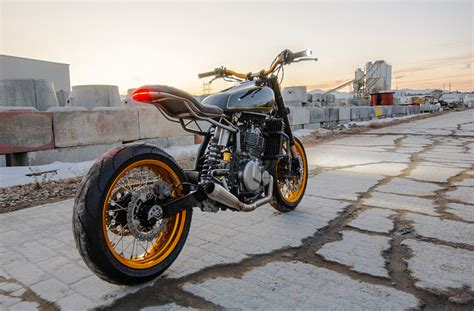 Supermoto Scrambler Suzuki Dr650 By 485 Designs Pipeburn