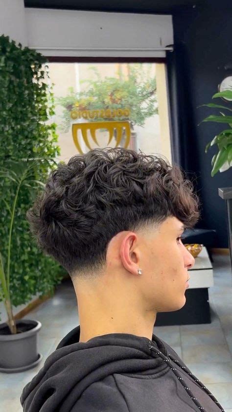 Beautiful Hair Style In Hair Cuts Taper Fade Short Hair Taper