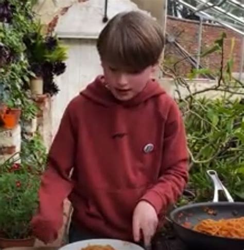 Jamie Olivers Son Buddy Shocks Fans In New Video Hello