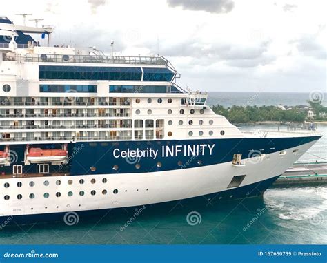 Celebrity Infinity Cruise Ship Editorial Stock Image - Image of blue ...