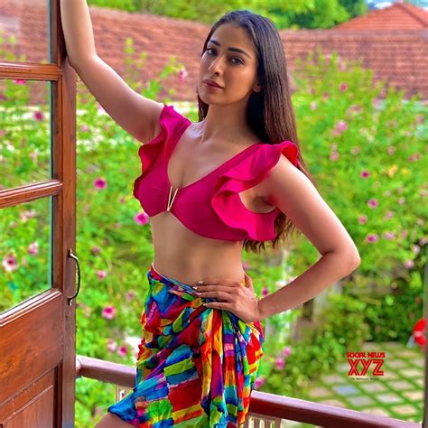 Actress Raai Laxmi Latest Stunning Hot Stills Social News XYZ