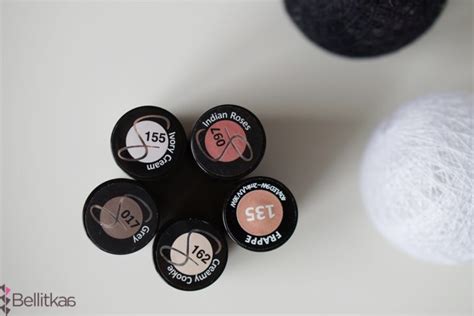 Semilac W Odcieniach Nude Kolor W W Jednym Manicure Bellitkaa Blog