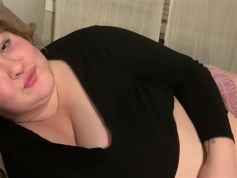 Alice Eats Bbw Vores Her Willing Boyfriend Comissioned By Volderisen