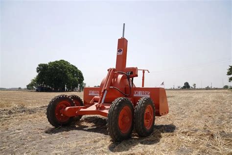 Mild Steel Fully Automatic Agricultural Laser Land Leveler For