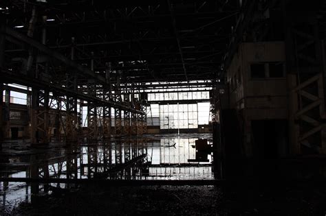 Abandoned naval warehouse in San Francisco : r/AbandonedPorn