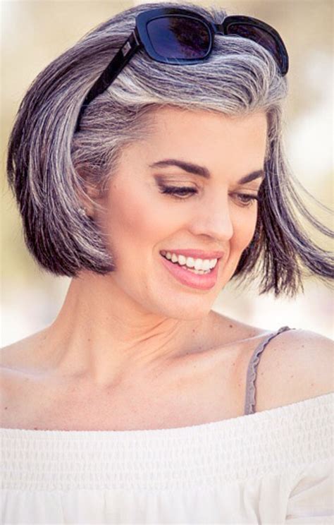 Pin By Lilianbonilla On Grey Grace Hair Styles Hair Beauty Natural Gray Hair