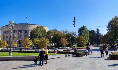 Nakon maglovitog jutra tokom dana očekuje nas sunčano i toplo vrijeme