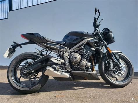 Naked TRIUMPH STREET TRIPLE 2023 8600 En Sta C Tenerife Motos