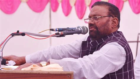 How Can Goddess Lakshmi Have 4 Hands Sp Leader Swami Prasad Maurya