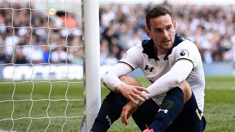 Fenerbahçe nin eski futbolcusu Vincent Janssen kulüp arıyor Fanatik