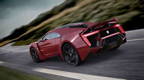 3 4 Million Lykan Hypersport Debuts In Production Trim At Dubai Motor Show