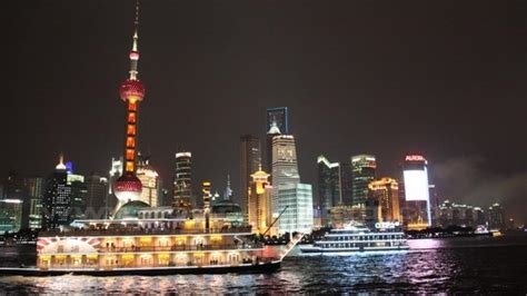 Huangpu River Cruise | Triptipper.com