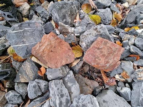 Das Rote Gef Rbte Gonzenerz H Matit Im Abstieg Von Hikr Org