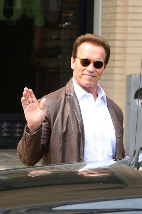 Arnold Schwarzenegger R Concili Avec Ses Enfants Il Garde Le