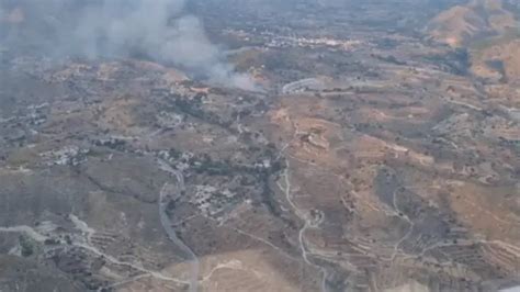 Extinguidos durante la madrugada los incendios de Les Useres y Aigües