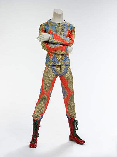 Starman Jumpsuit - David Bowie Is Photo (37062488) - Fanpop