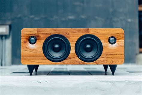 Handmade Wood Wireless Speaker - Min7