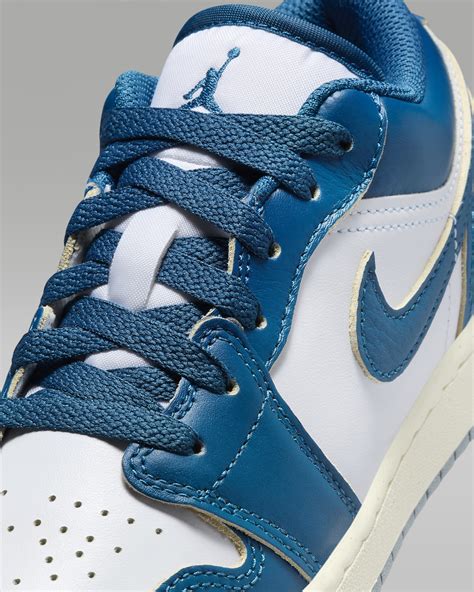 Air Jordan 1 Low SE cipő nagyobb gyerekeknek. Nike HU