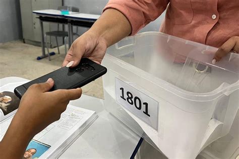 Crian As Paulistas Livres De Celulares Nas Escolas