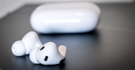 The new Apple AirPods Pro (2022) are more tick than tock | Reviews.org