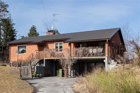 Bokv Gen Stuvsta Huddinge Villa Boneo