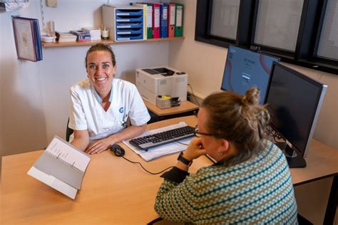 Leonie Werkt Als Verpleegkundige Op De Poli En In De Flexpool Werken