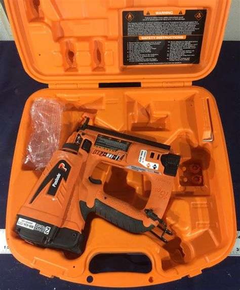 Paslode Lit Ion Fuel 16 Ga Straight Finish Nailer W Case And Battery