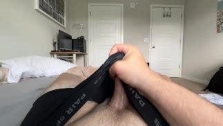 角质像他妈的枕头驼峰呻吟直到我射精 Pornhub Gay