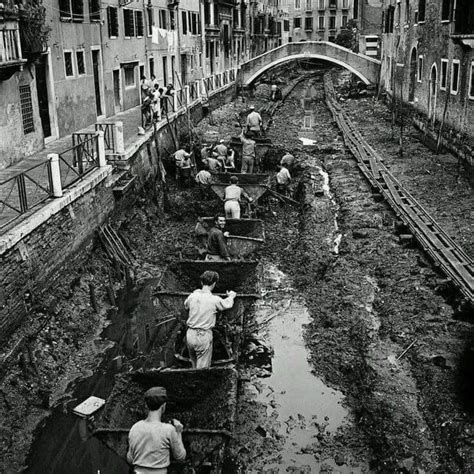 Cleaning Venice Canals??!! - photofun 4 u com