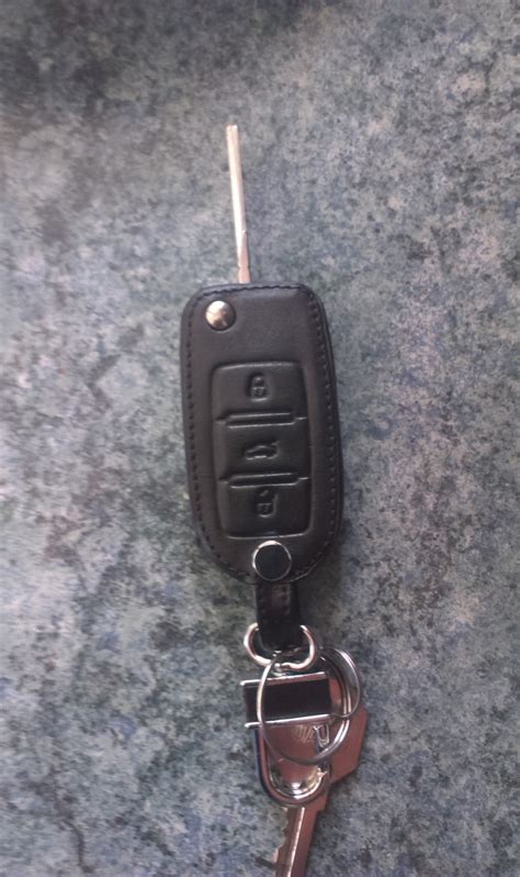 чехол но ключи — Skoda Octavia A5 Mk2, 1,4 л, 2012 года | аксессуары ...