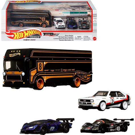 Hot Wheels Premium Collector Set Diorama Track Day Mercedes Benz Audi Lamborghini Shopee