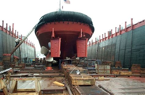 DVIDS - Images - Tugboat in a dry dock for hull painting and propeller ...