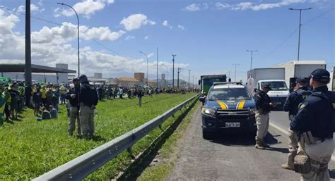 PRF aplica mais de 600 multas em Santa Catarina durante manifestações