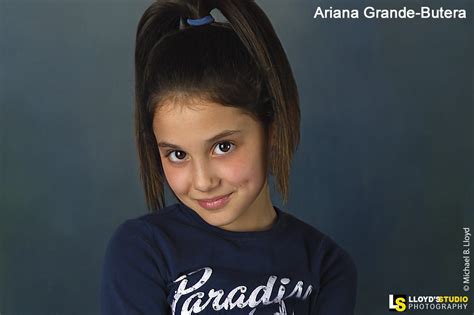 Awesome Ariana Grande At Lloyds Studio Lloyds Studio Photography