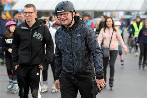 Rolkarze Przejechali Ulicami Radomia Pierwszy Nightskating W Za