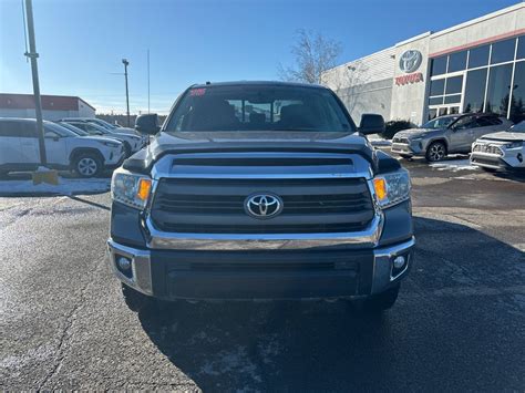 Fredericton Toyota Toyota Tundra Sr