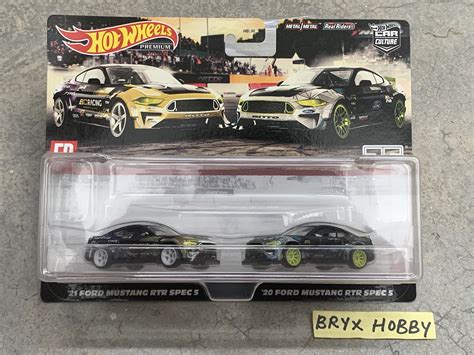 Hot Wheels Car Culture Twin Pack Ford Mustang Rtr Spec Ford Mustang Rtr Spec
