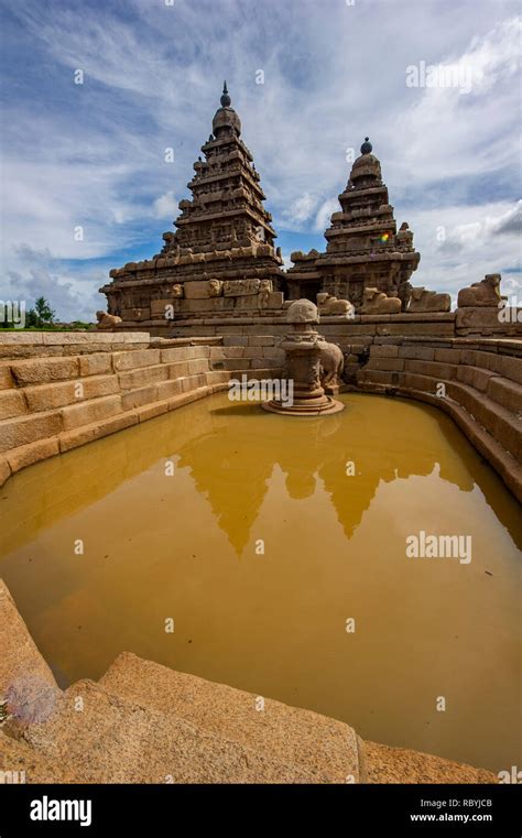 Group of Monuments at Mahabalipuram Stock Photo - Alamy