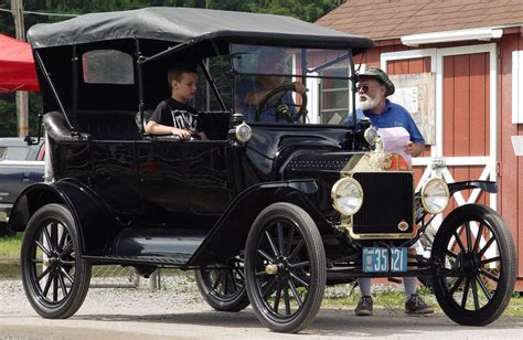 Ford Model T 1908 Photo Gallery – InspirationSeek.com